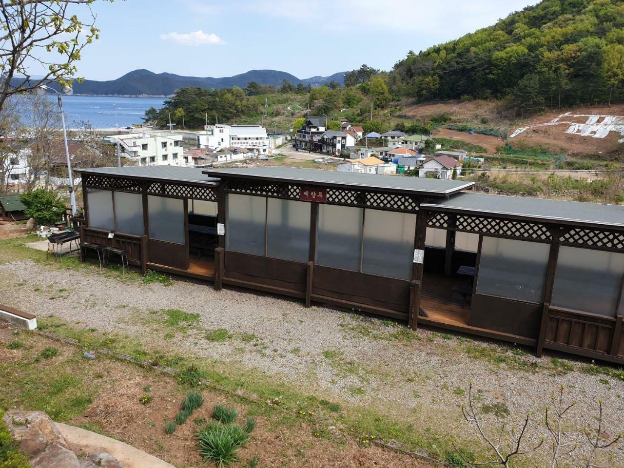 Tongyeong Yehyang Pension Exterior photo